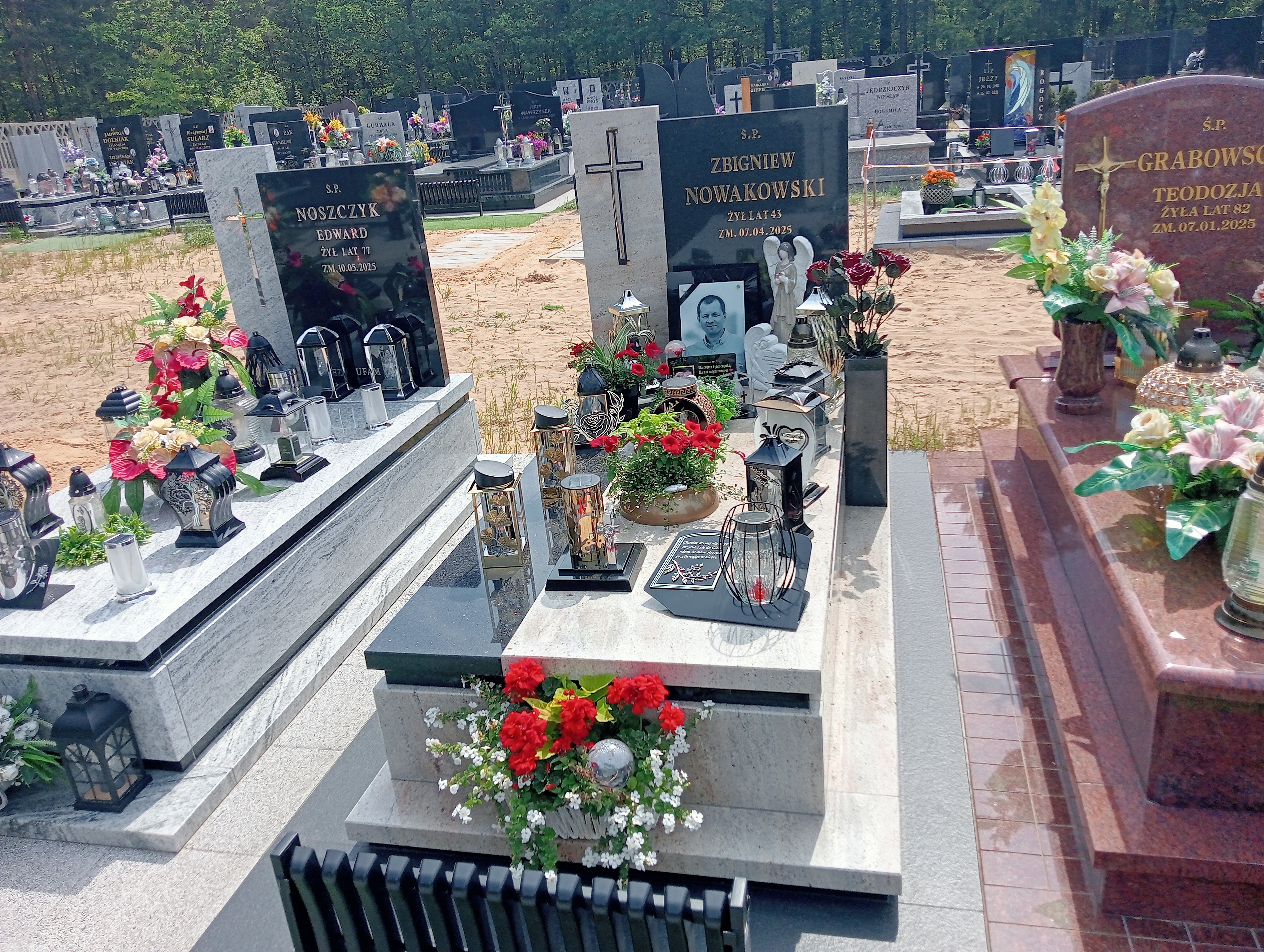 Grób Zbigniew Nowakowski